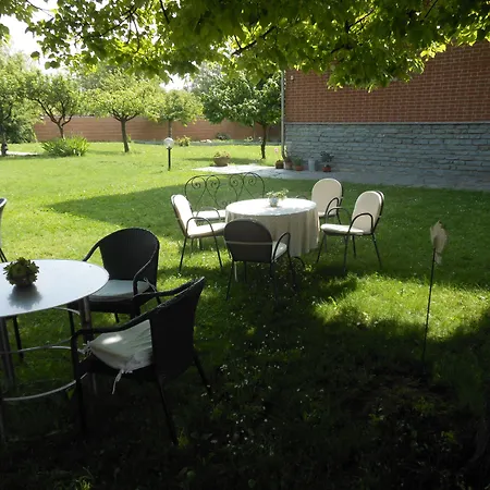 Casa di campagna Cà 'd Gnese Castagnole delle Lanze