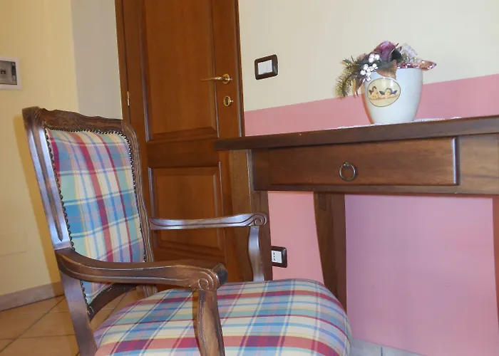 Ca 'd Gnese * Castagnole delle Lanze